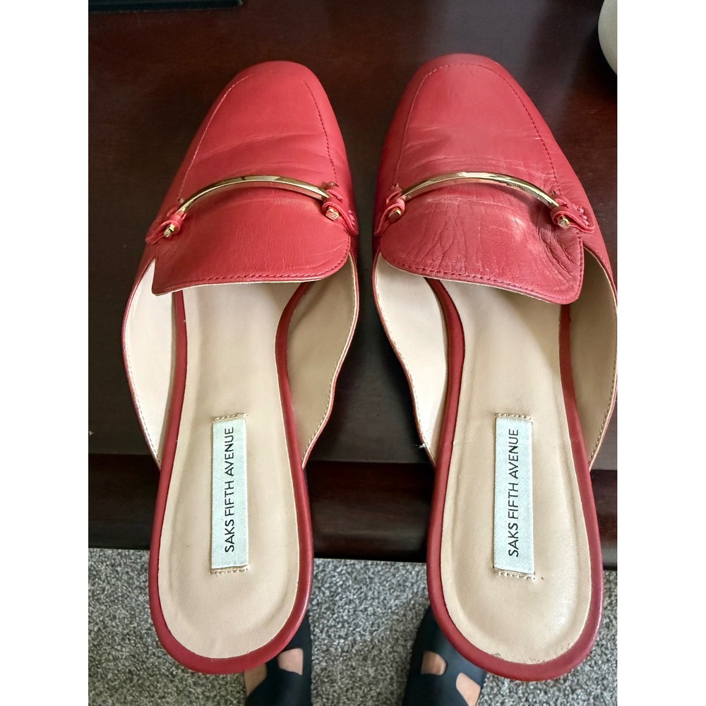 Saks Fifth Avenue Mules Women 8.5 Red Excellent Leather Gold Bar Flat Slides